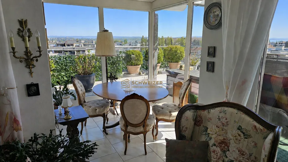 Wo der Blick zuhause ist – Attika mit Weitblick zum Bodensee