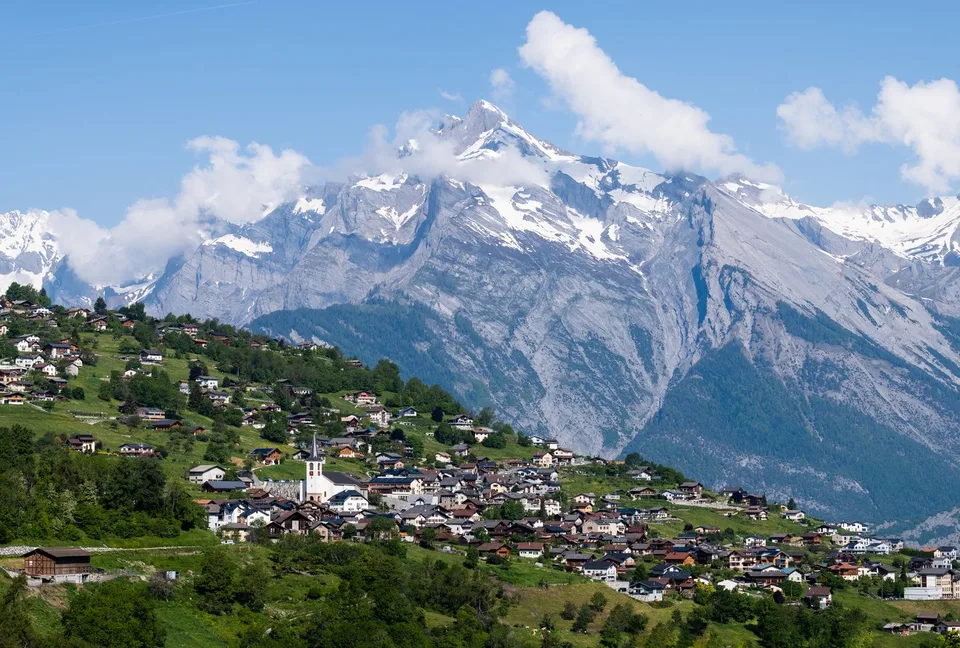 Maison rénovée - 5.5 pces - Résidence secondaire autorisée - Nendaz