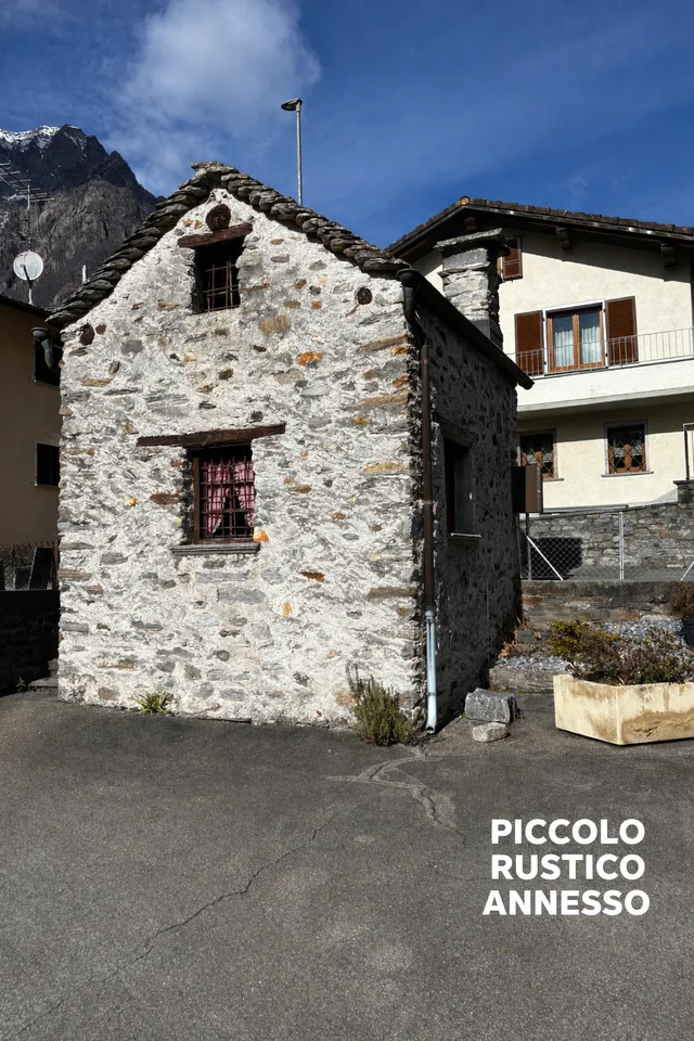 Casa bifamiliare immersa nel verde della campagna di Cama - Norantola. Nuovo prezzo! – foto 18 di 19