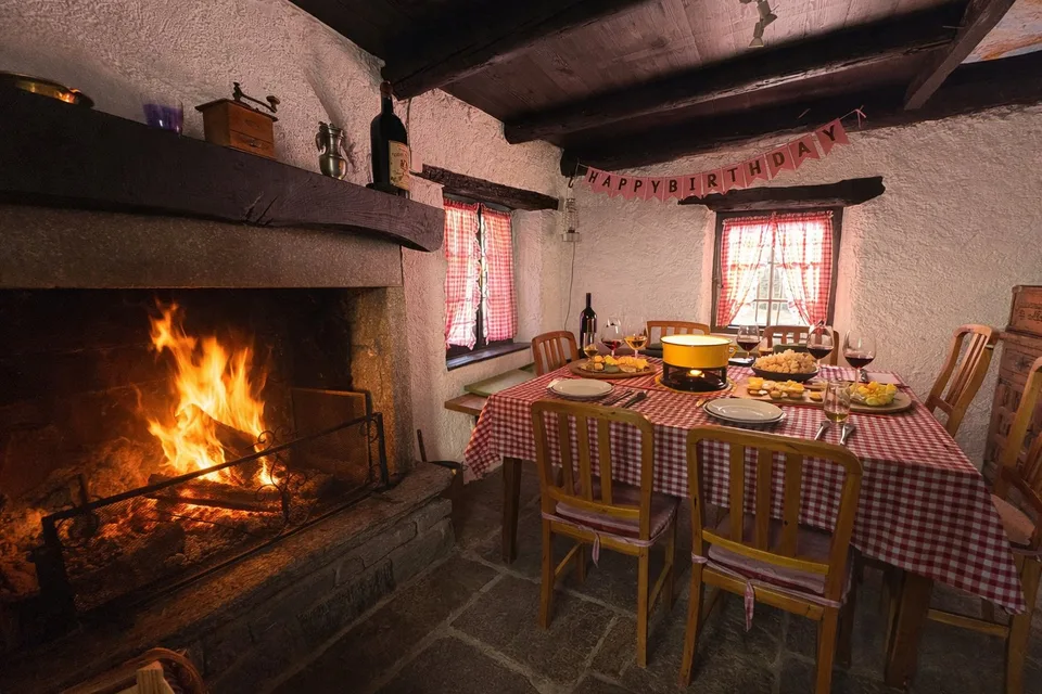 Casa bifamiliare immersa nel verde della campagna di Cama - Norantola. Nuovo prezzo! – foto 19 di 19