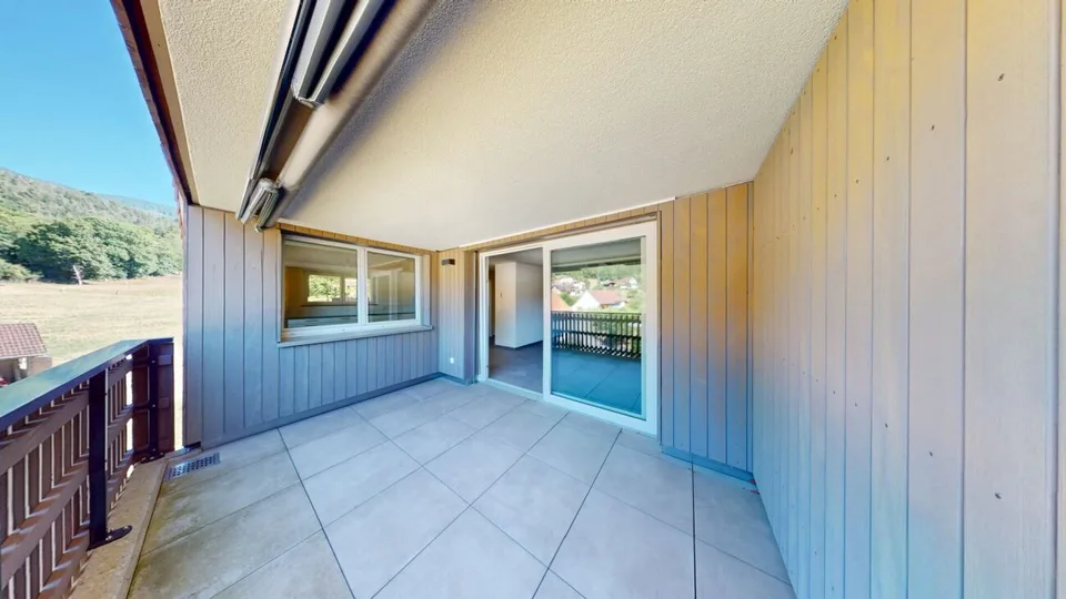 RÉSERVÉ Première occupation! Appartement maisonnette exclusif de 3,5 pièces avec grande galerie & vue – photo 14 sur 15