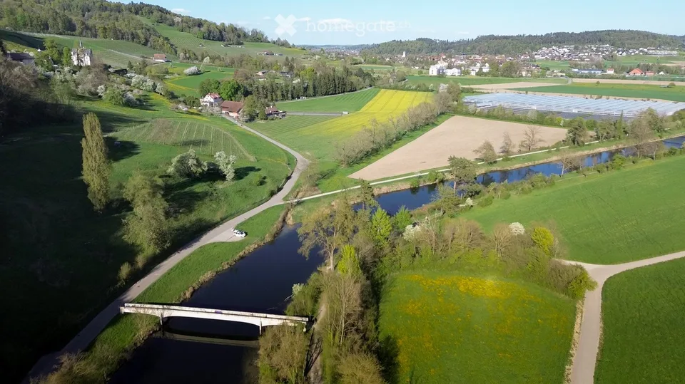 EXKLUSIVER REIT- UND PENSIONSTALL MIT 83'000 M2 LAND an idyllischer Lage in Neftenbach
