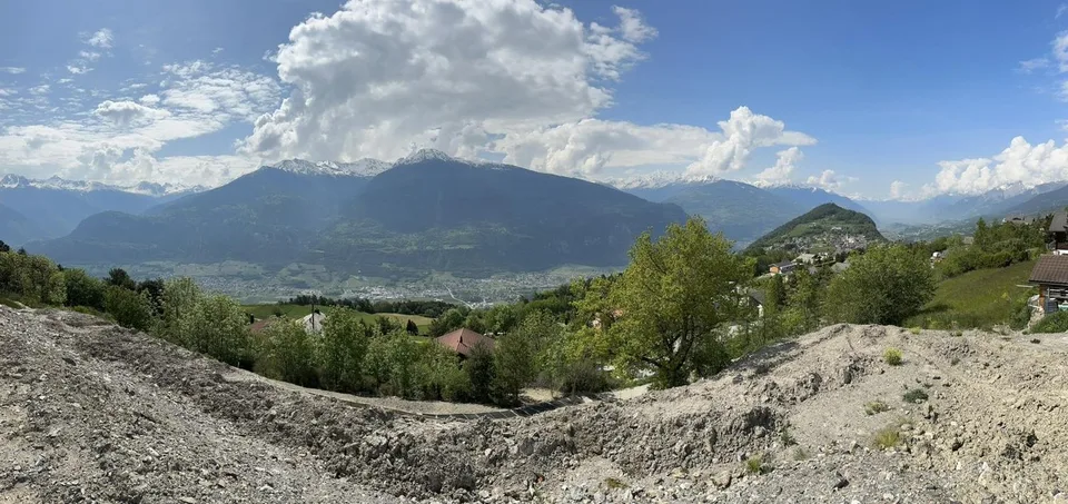 En cours de construction - Finitions au gré du preneur - Belle demeure de 600 m2 ?avec vue panoramique