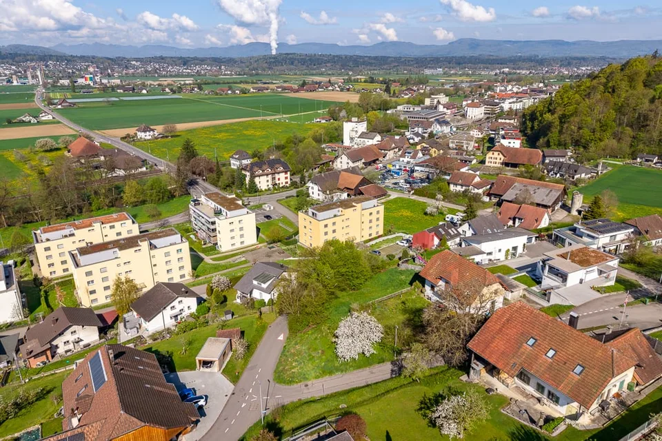 Bauland an sonniger Hanglage mit vielseitigem Entwicklungspotenzial