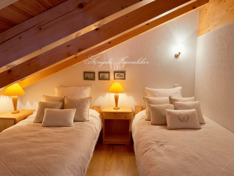 Geräumige 4,5-Zimmer-Bergwohnung mit atemberaubendem Alpenpanorama in Lens