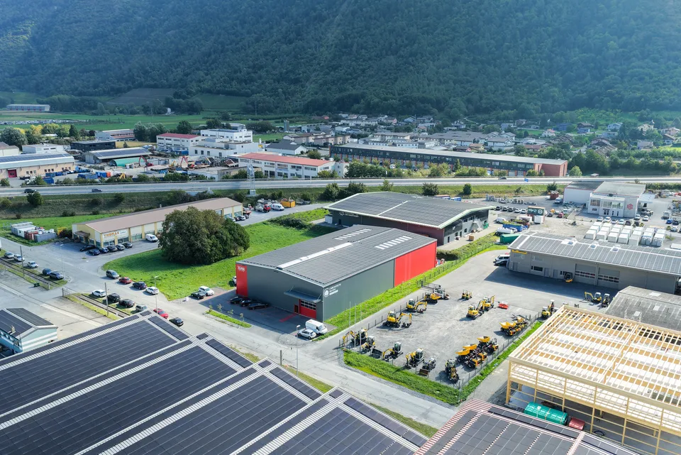 Halle zur Errichtung in Martigny, strategisch günstig gelegen! – Foto 8 von 11
