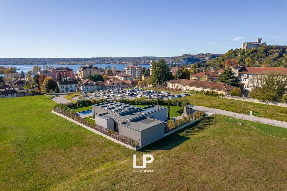 Villa Angera