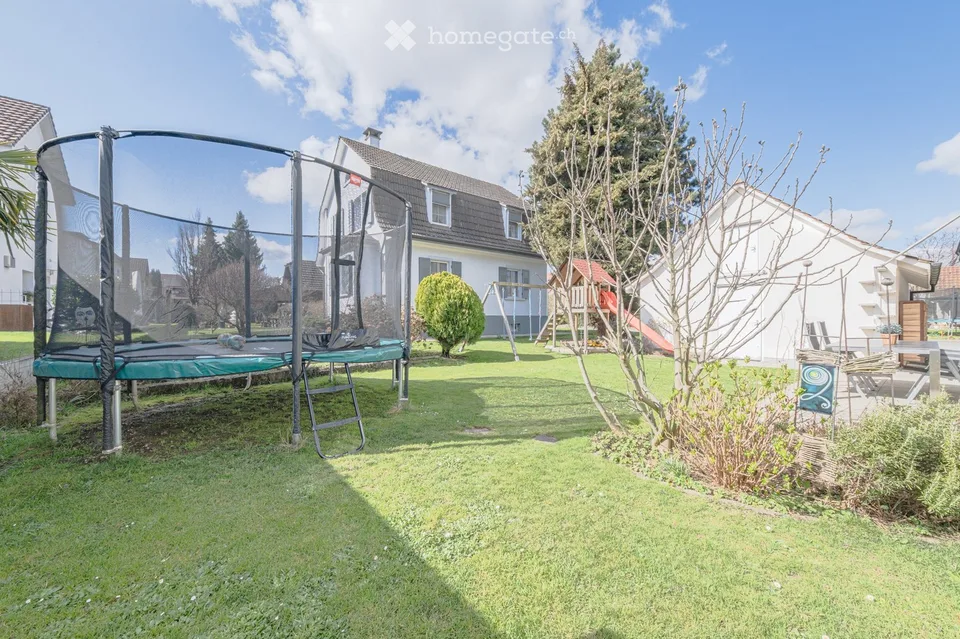 Casa bifamiliare/multigenerazionale moderna in una zona tranquilla a Wallbach – foto 6 di 30