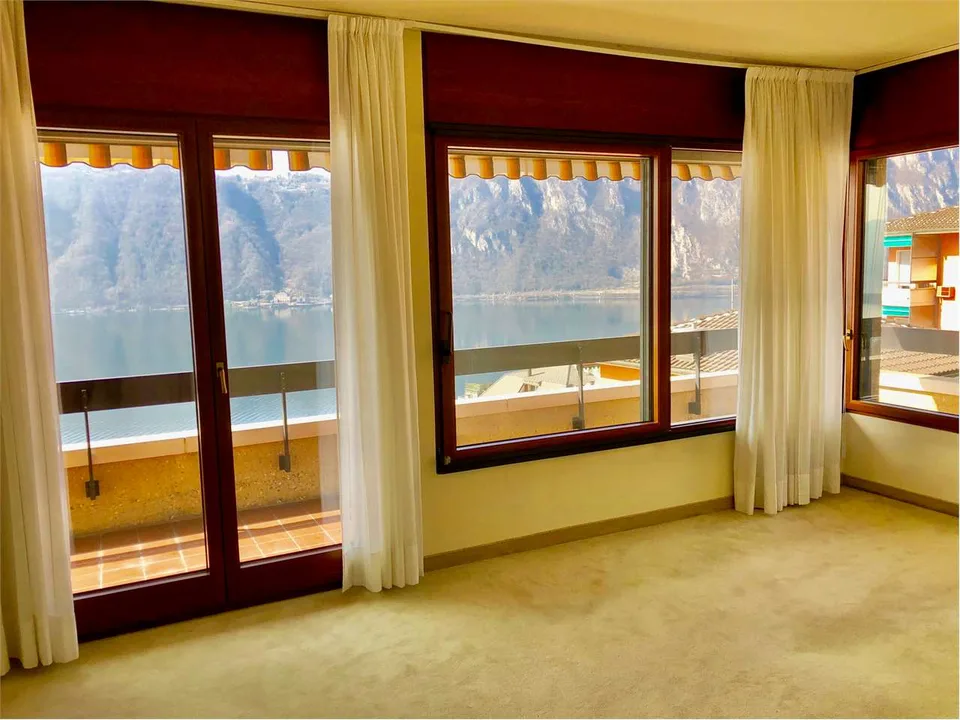 Grande e curata villa in posizione soleggiata e tranquilla con splendi – foto 10 di 13