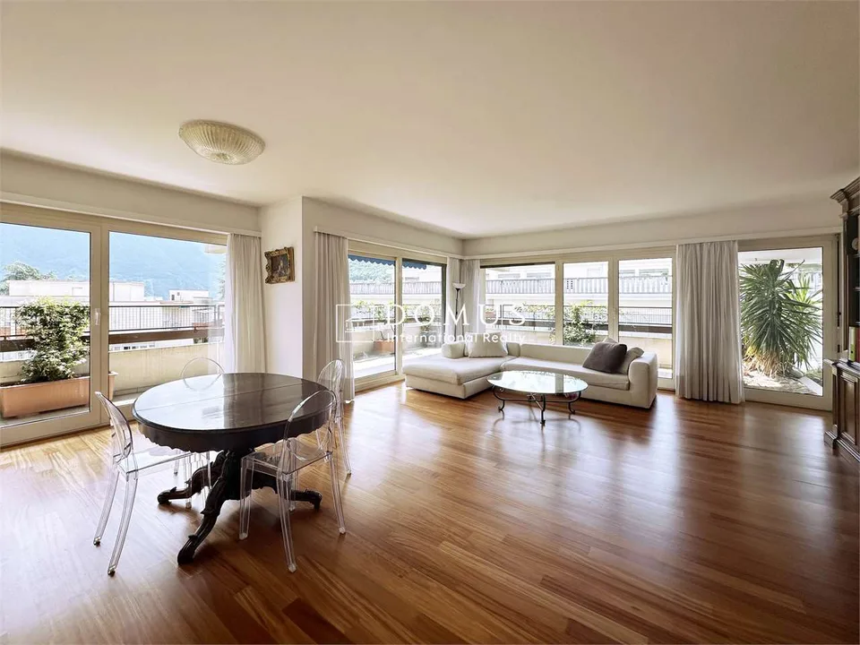 Appartement lumineux de 5,5 pièces à quelques pas du lac