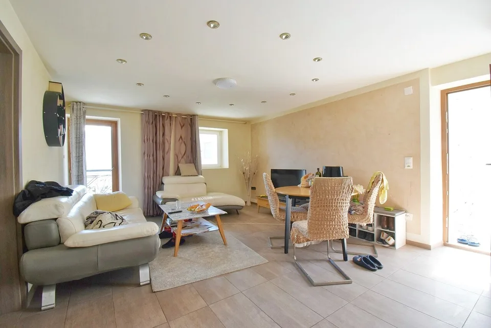 Immeuble de 2 appartements complètement rénové en 2025 !