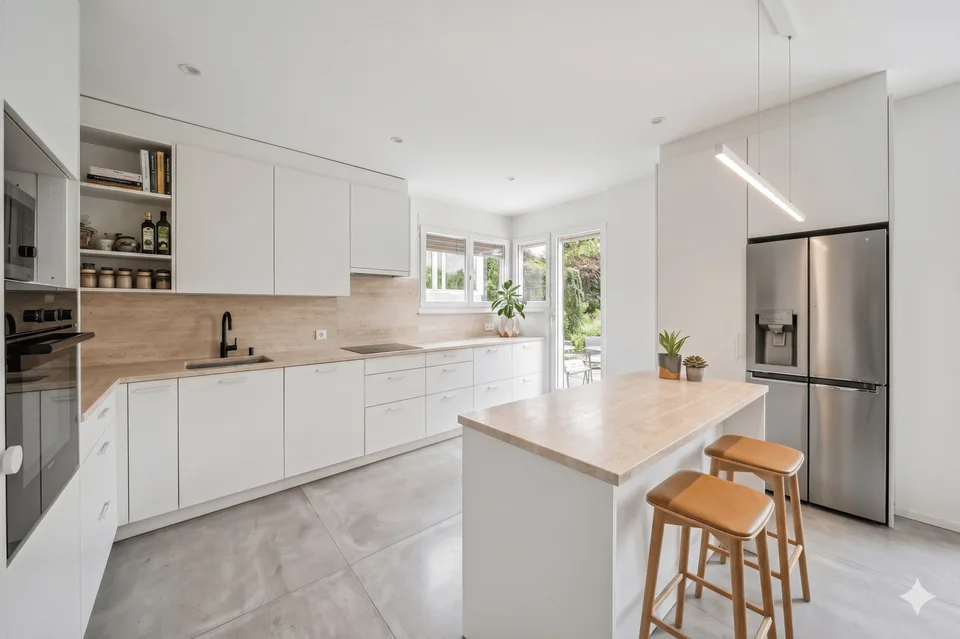 Prächtige Villa im Herzen eines 1500m2 großen Gartens🌿 – Foto 6 von 19
