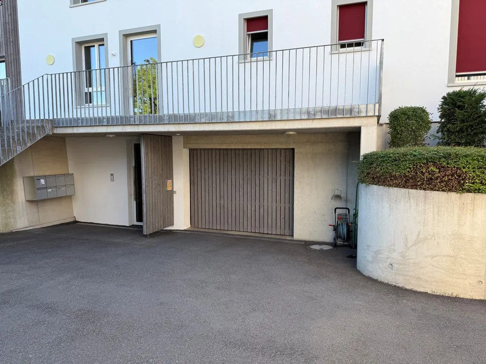 Einstellhallenplatz in Veltheim AG – ab September 2026 verfügbar