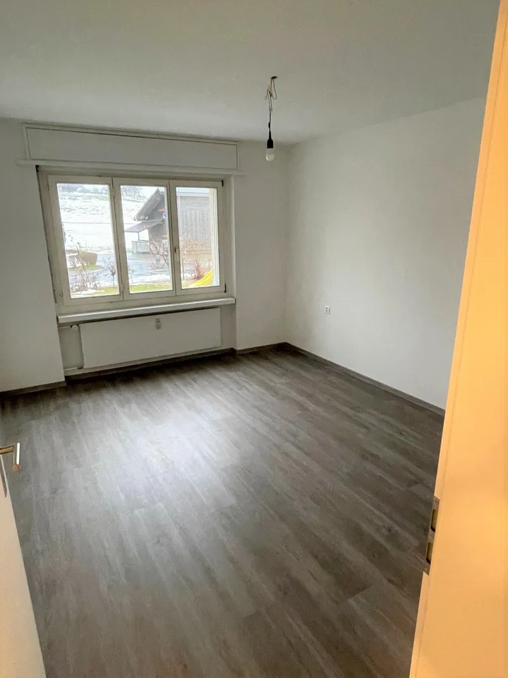 Charmante 4.5-Zimmer-Wohnung in Sumiswald – ruhige Lage mit schöner Aussicht