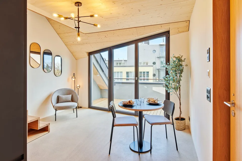 Special Promotion! Charming Duplex Apartment with Balcony in Lucerne