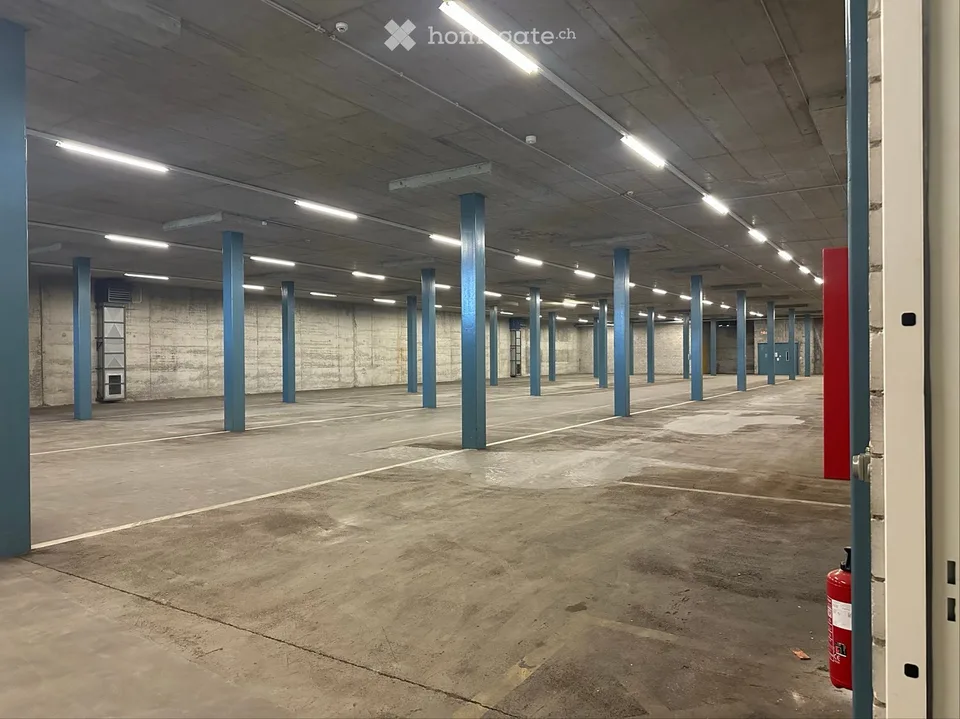 Spazio di magazzino in affitto alla Industriestrasse 36 a Lenzburg