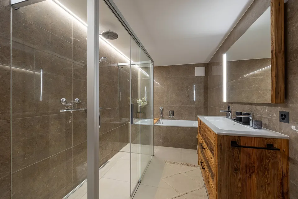 Mietwohnung für die Woche: Prächtiges Holzchalet mit spektakulärem Blick auf das Tal – Foto 18 von 19