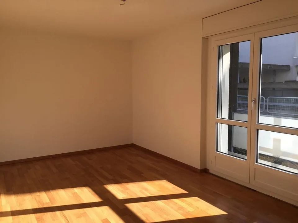3 1/2-Zimmerwohnung, 2. Stock rechts