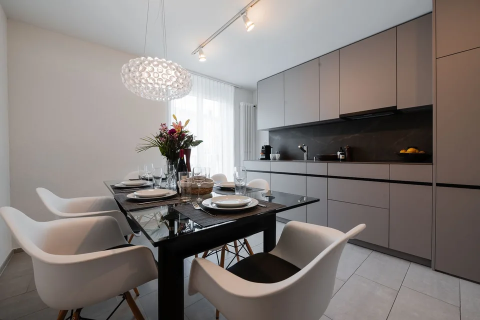 Charmant appartement meublé 3.5 pièces dans un immeuble ancien avec balcon à Zurich Seefeld – photo 14 sur 20