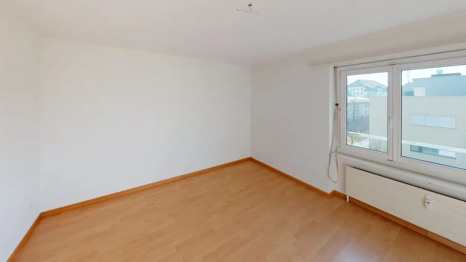 Spacious 3.5 room apartment within walking distance to Amriswil train station