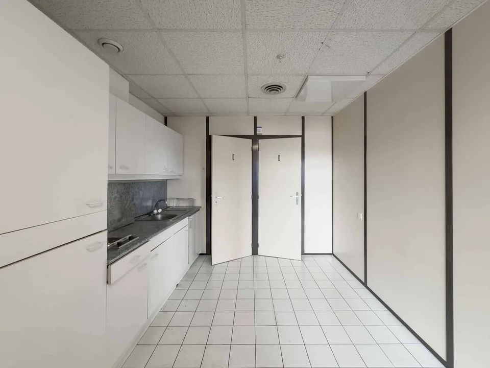 Fläche für Werkstatt oder Büro von 290 m² in Carouge