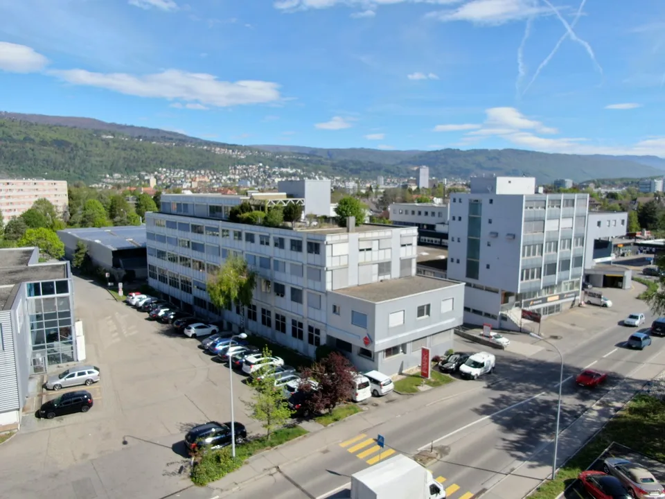 Optimale Büroräumlichkeiten an idealer Lage in Nidau