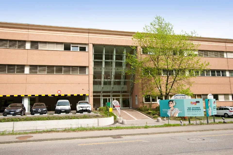 LUGANO NORTH - BRIGHT OFFICE WITH 990SQM FOR RENT (ref. 210) – photo 11 of 20