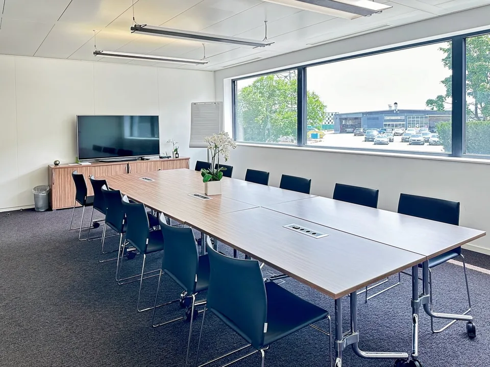 Bureau privé pour 2 à Regus Business Park