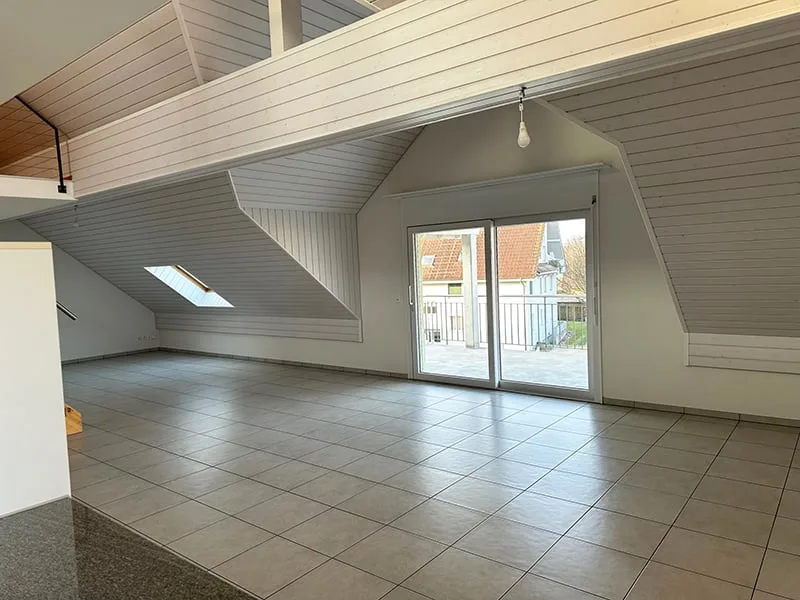Appartement moderne de 3,5 pièces avec balcon à Fulenbach