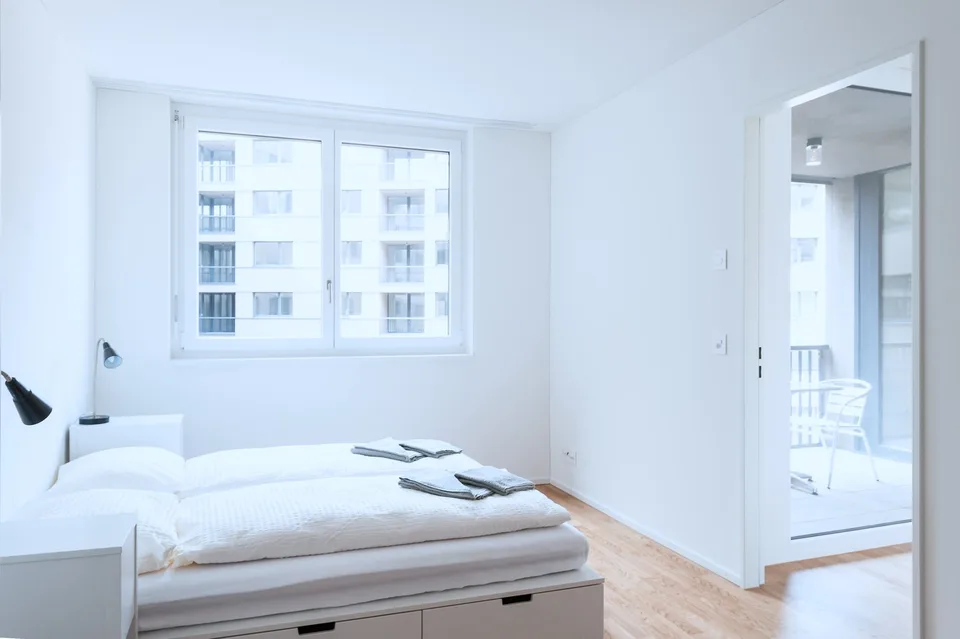 Moderne 2.5-Zimmer-Wohnung mit Balkon in Basel – photo 9 of 13