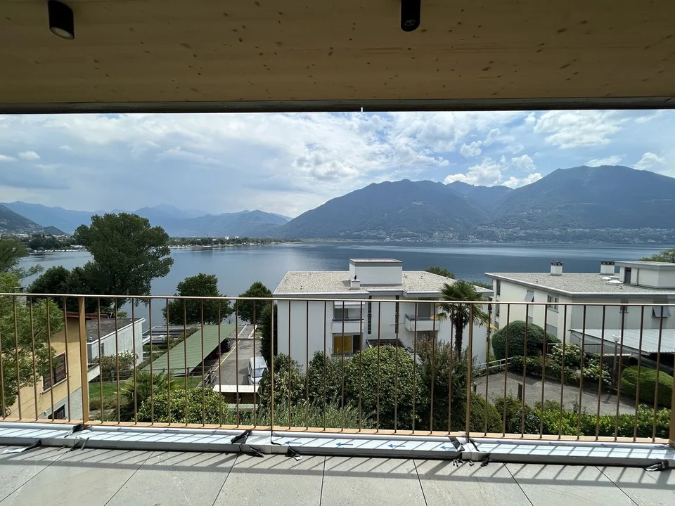 Neue 3.5-Zimmer-Wohnung im 2. Stock mit Terrasse in Minusio