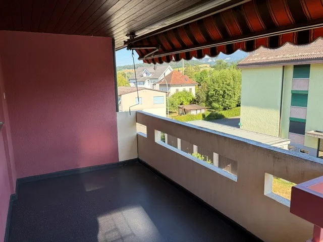 Appartement de 4.5 pièces, avec balcon