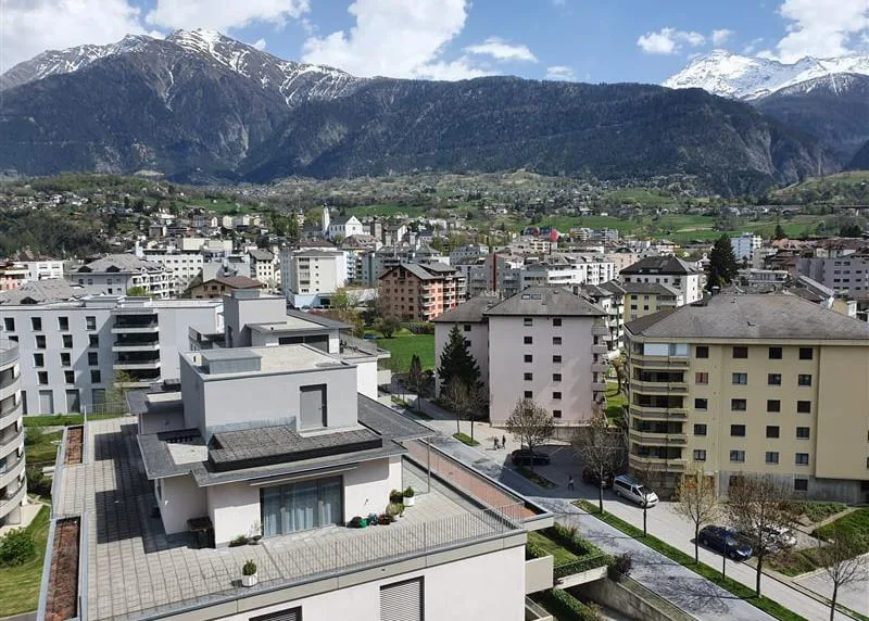 Appartamento moderno di 4,5 locali con vista sulla montagna a Brig-Glis – foto 10 di 14