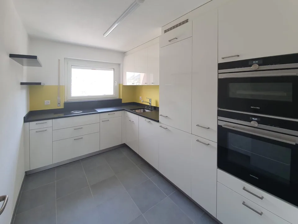 Appartamento moderno di 4,5 locali con vista sulla montagna a Brig-Glis – foto 7 di 14