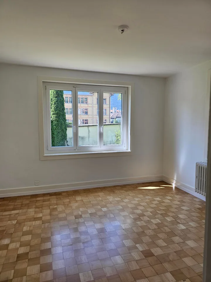 1. MIETE ANGEBOTEN - Charmantes 3-Zimmer-Apartment in Val-de-Travers – Foto 9 von 12