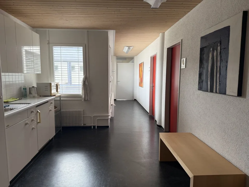 Unité de bureau moderne dans un excellent emplacement à Baden-Dättwil