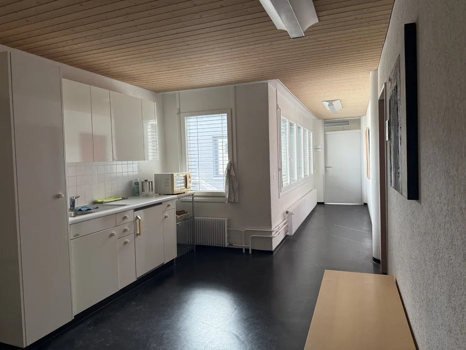 Moderne Büroeinheit an exzellenter Lage in Baden-Dättwil