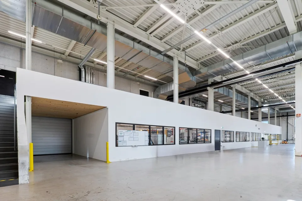 Moderne Industriehalle - 5200 m² Produktions- und Lagerfläche – Foto 12 von 24