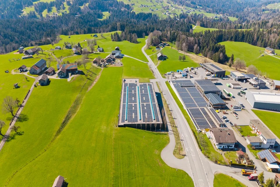 Moderne Industriehalle - 5200 m² Produktions- und Lagerfläche – Foto 23 von 24