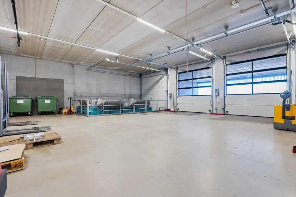 Moderne Industriehalle - 5200 m² Produktions- und Lagerfläche – Foto 21 von 24