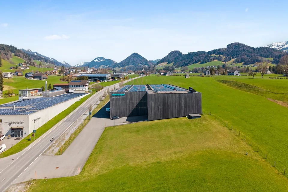 Magazzino industriale moderno - 5.200 m² di spazio di produzione e deposito
