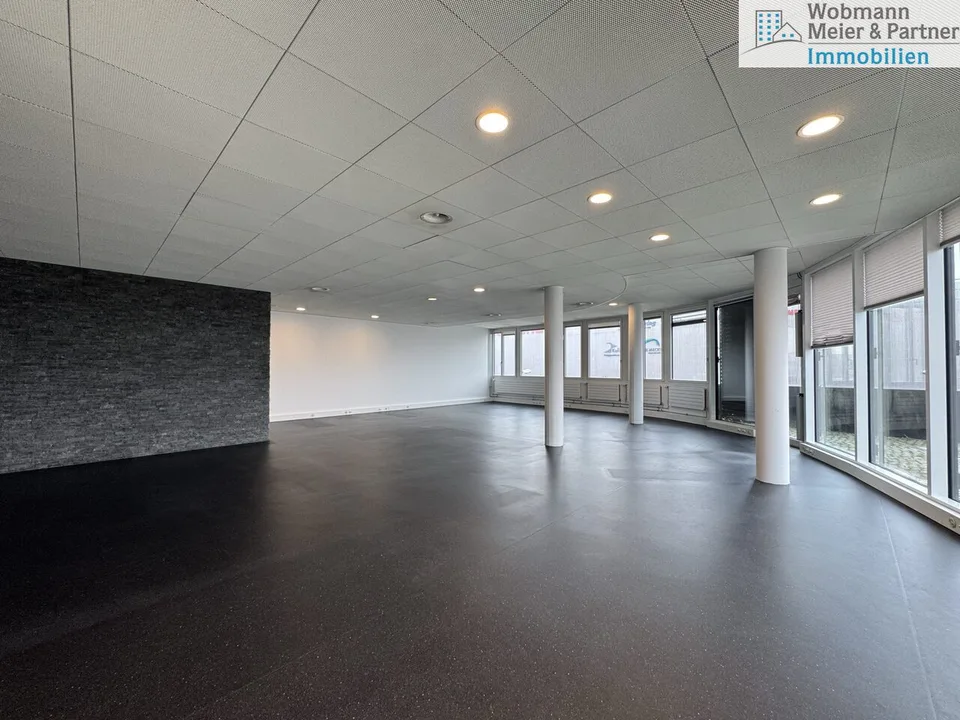 Attraktive Fläche im Medical Tower inkl. Terrasse