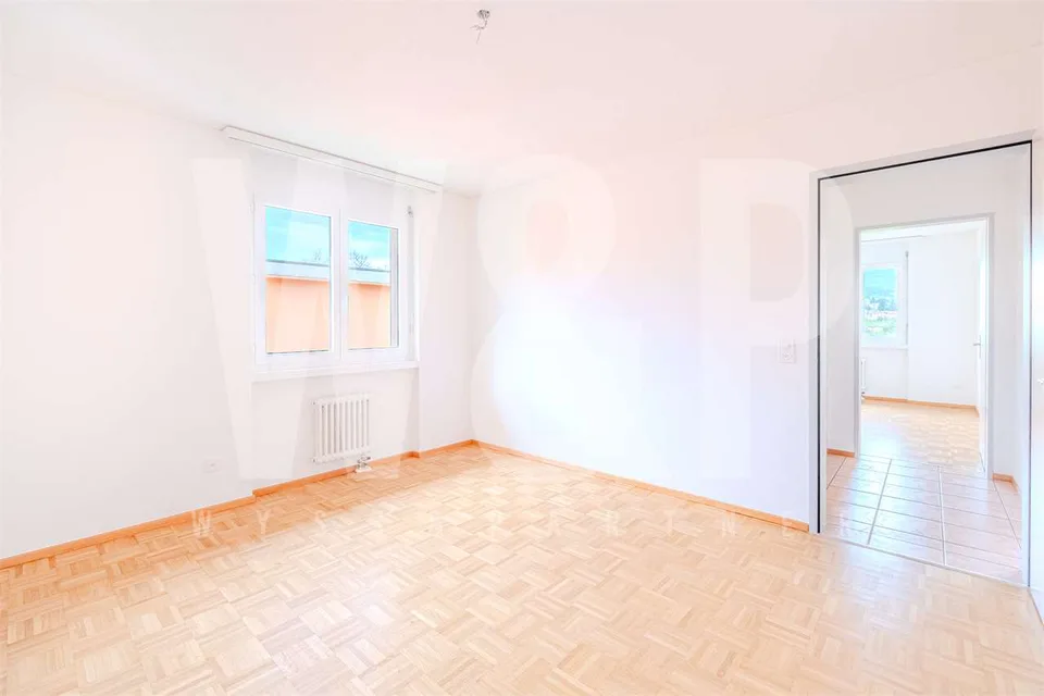 3 MONATE KOSTENLOS - Pazzallo Große 4.5-Zimmer-Wohnung zur Miete