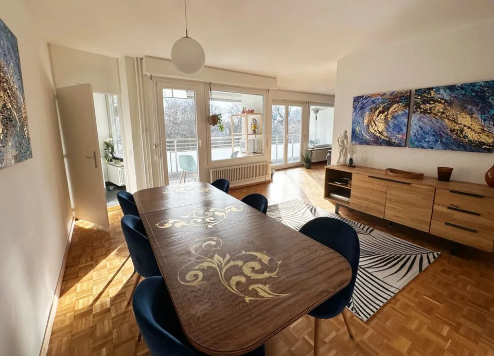 Untervermietung - Schönes möbliertes Apartment mit 7.5 Zimmern / 4 Schlafzimmern / Balkon