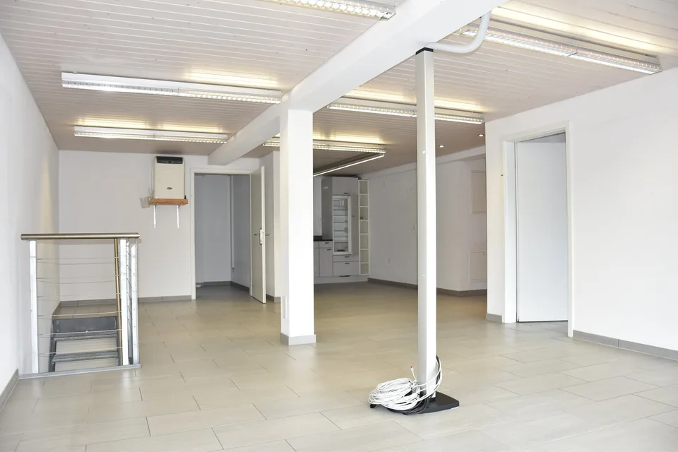 Moderne Büroräumlichkeiten in Aarwangen - 7 Zimmer auf 170 m²