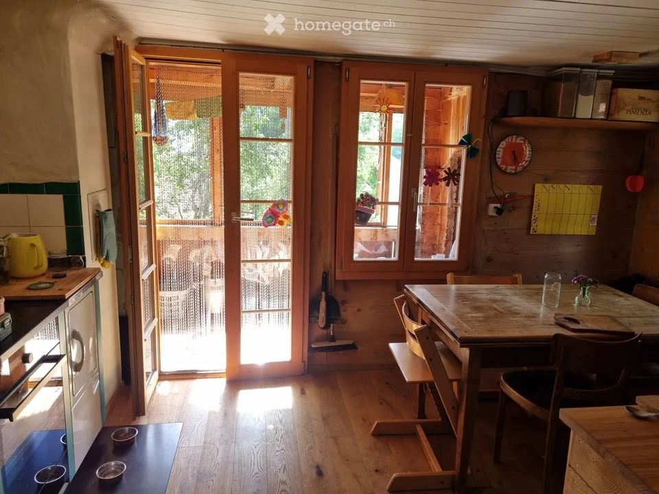 Wunderschöne Simmentaler Wohnung zur Untermiete 1.-30.09.26
