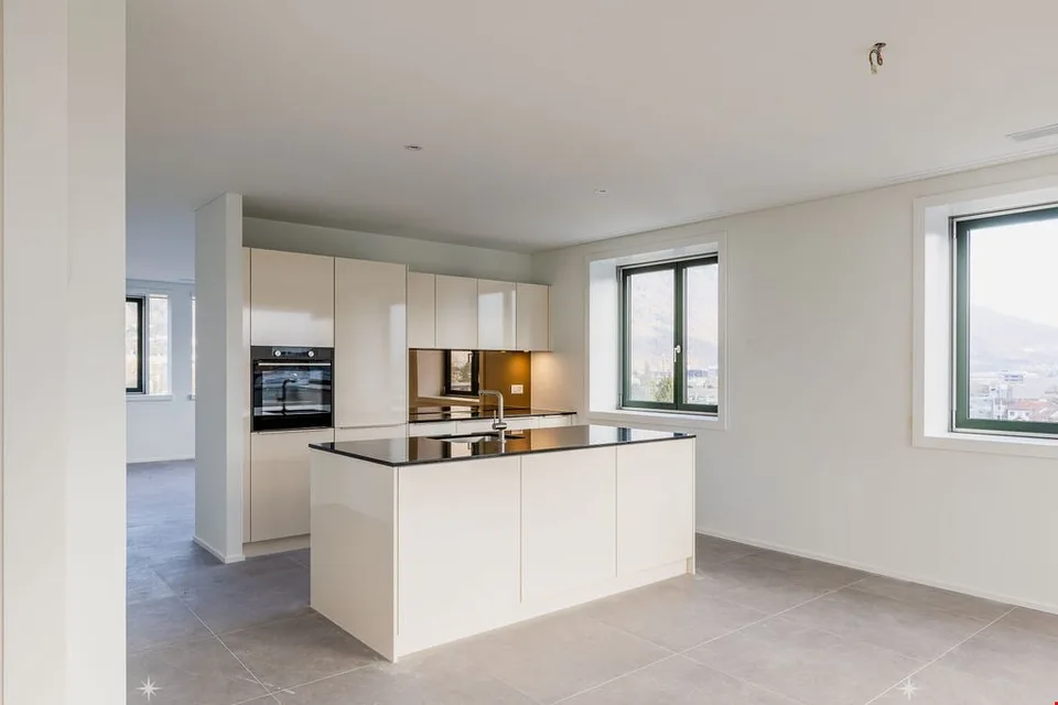 EINZIGARTIGES ÖKOLOGISCHES WOHNERLEBNIS - 5.5 Zimmerwohnung mit grossem Terrassensitzplatz