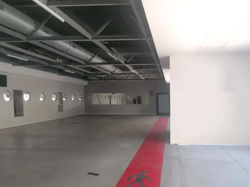 Riazzino-Locarno_Büro-, Showroom-, Laborflächen 316 m²
