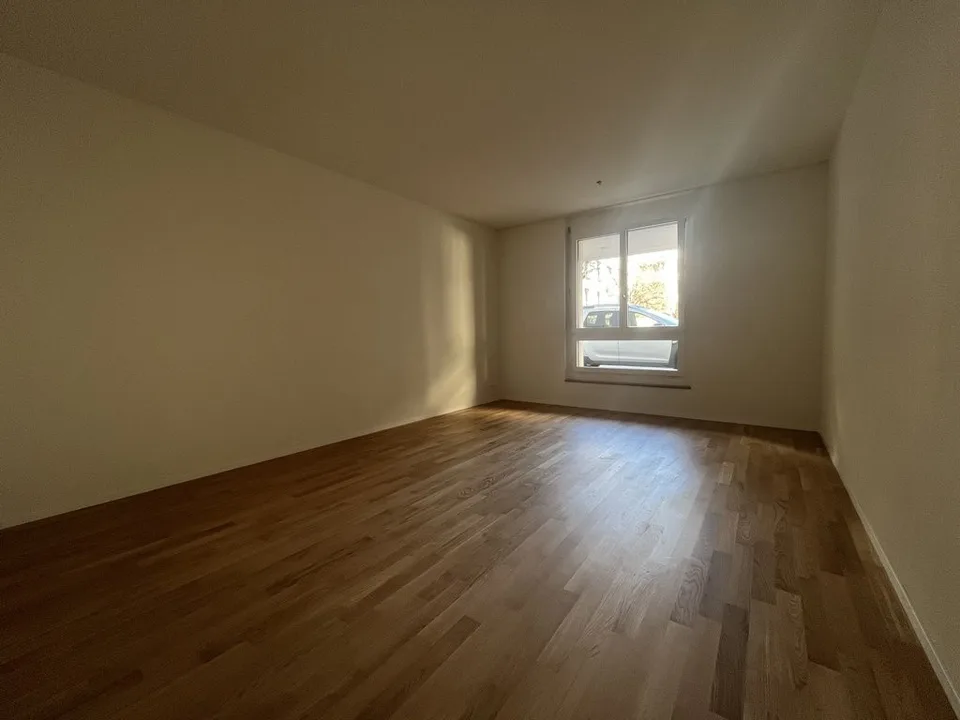 First rental - Bright ground floor apartment for rent