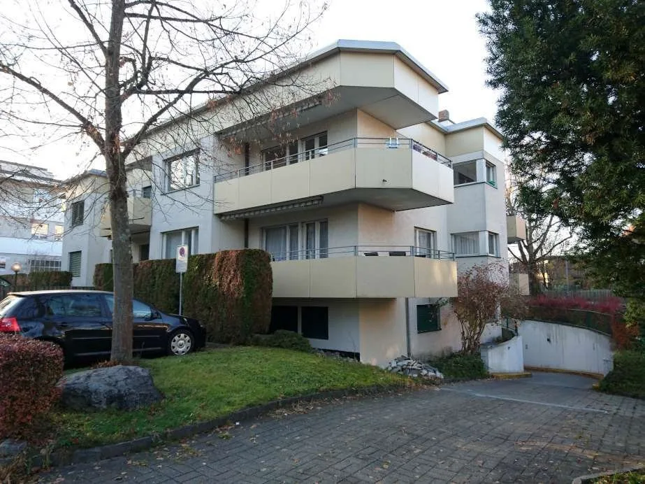Diverse Einstellplätze in Zürich-Affoltern